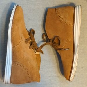 COLE HAAN Suede Chukka Sneakers (SZ 6)